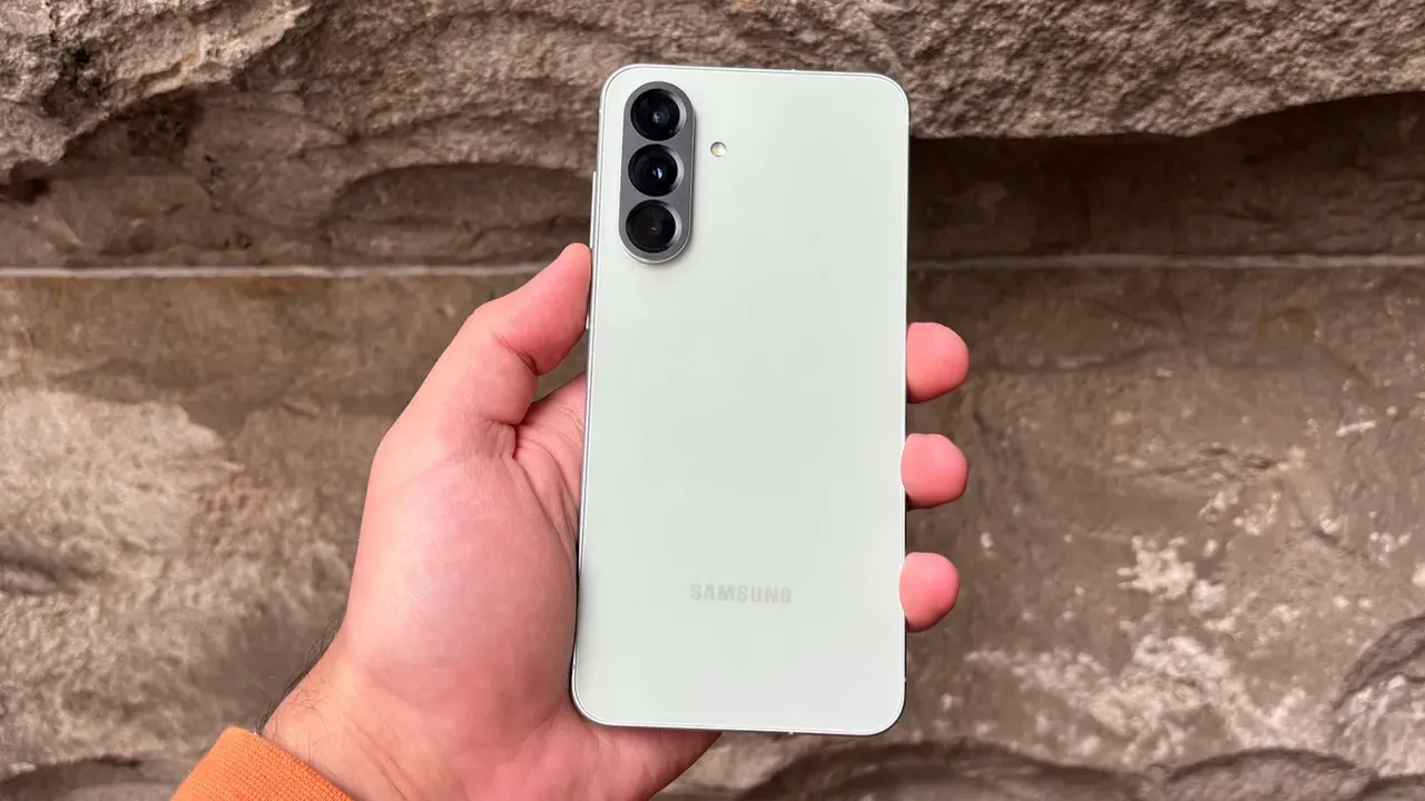 Samsung Galaxy A56: последние обновления ПО