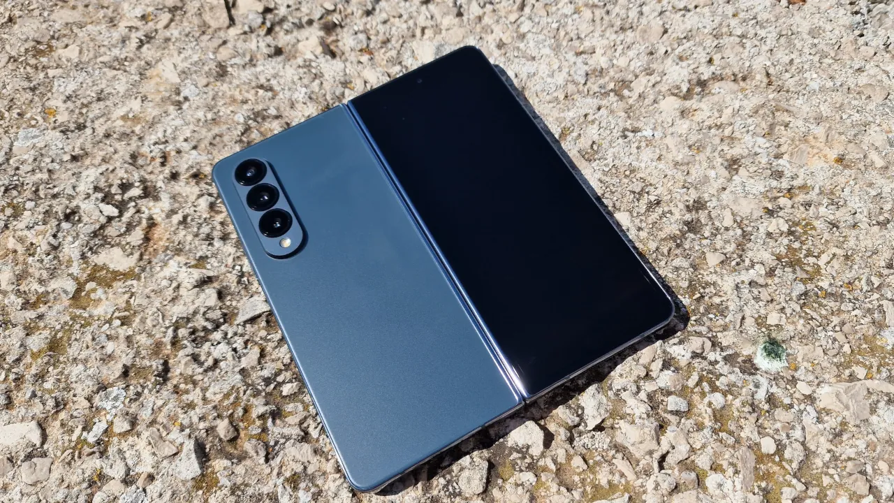 Samsung Galaxy Z Fold 4: последние обновления ПО