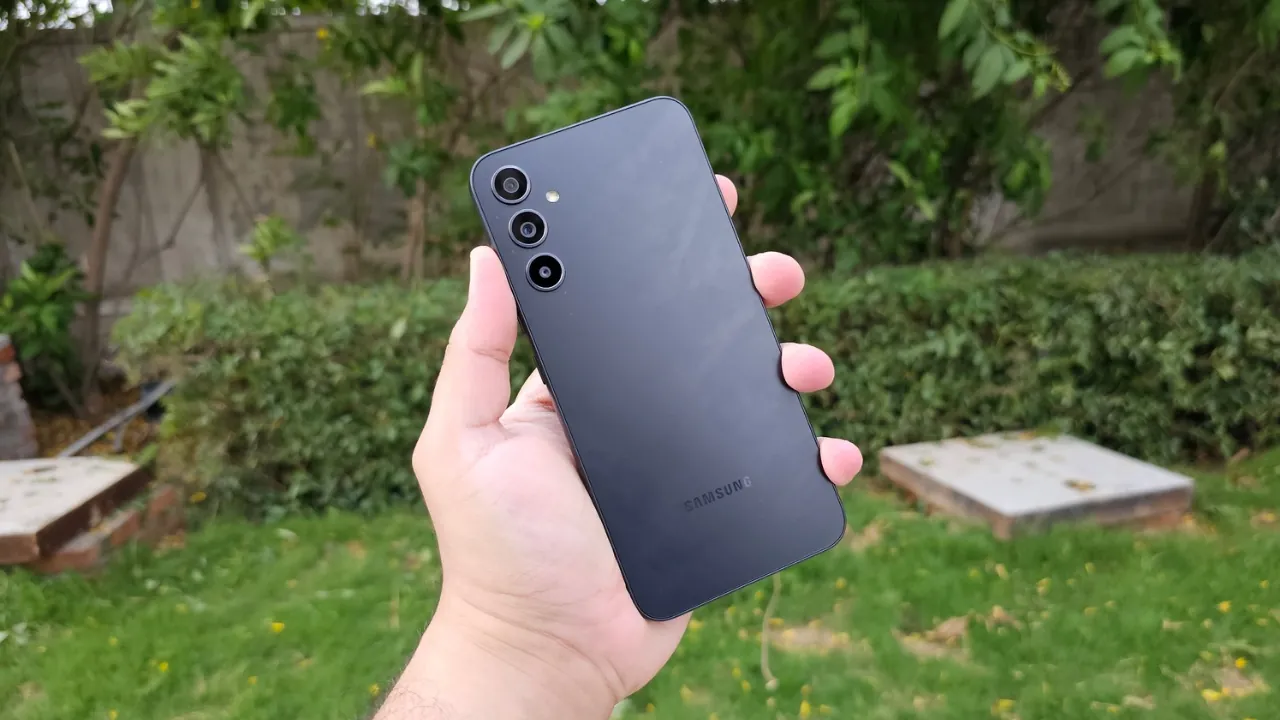 Samsung Galaxy A34: последние обновления ПО