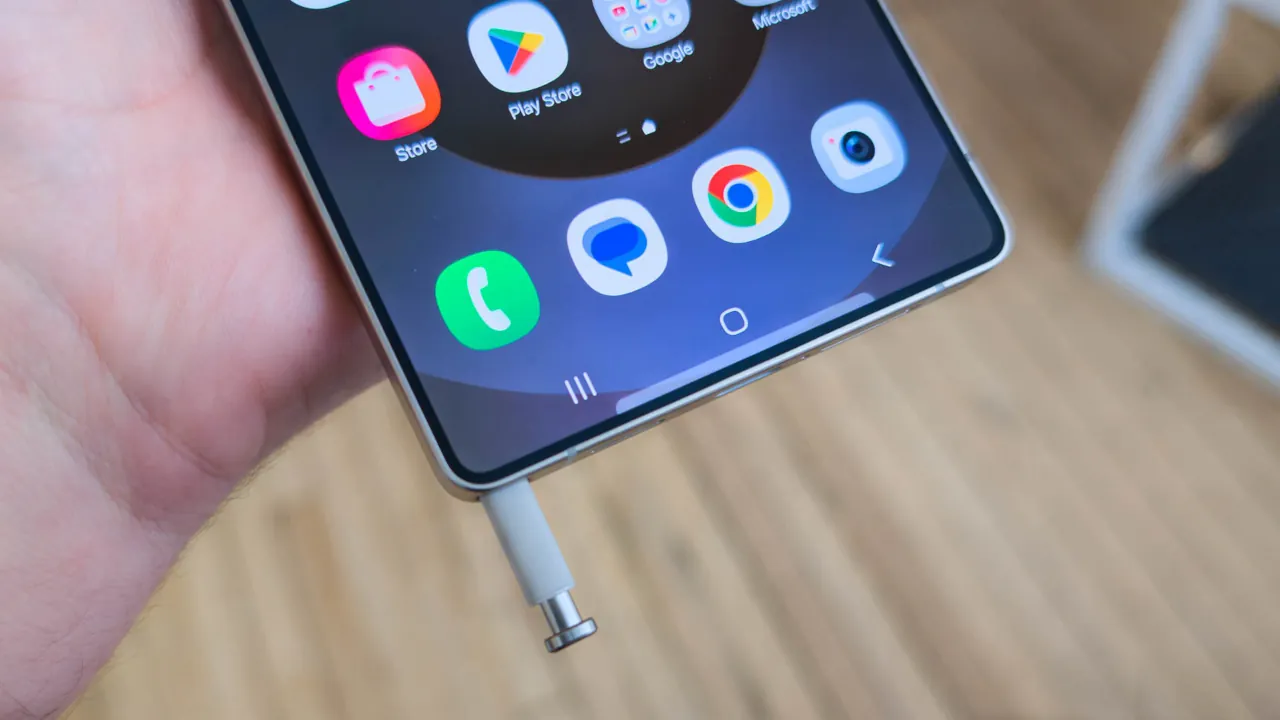 Смартфон Samsung Galaxy S25 Ultra с S Pen